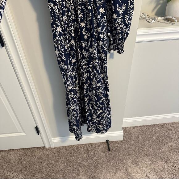 Anthropologie Moon River Navy Blue Smocked Cotton Floral Maxi Dress Small - Picture 10 of 12